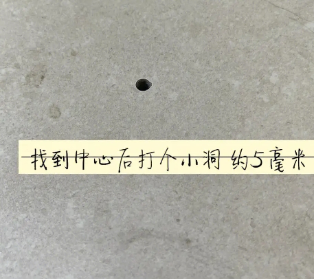 牟定瓷砖空鼓维修公司专业解答在瓷砖铺贴过程中，如果砂料搅拌不均匀，将会带来以下问题